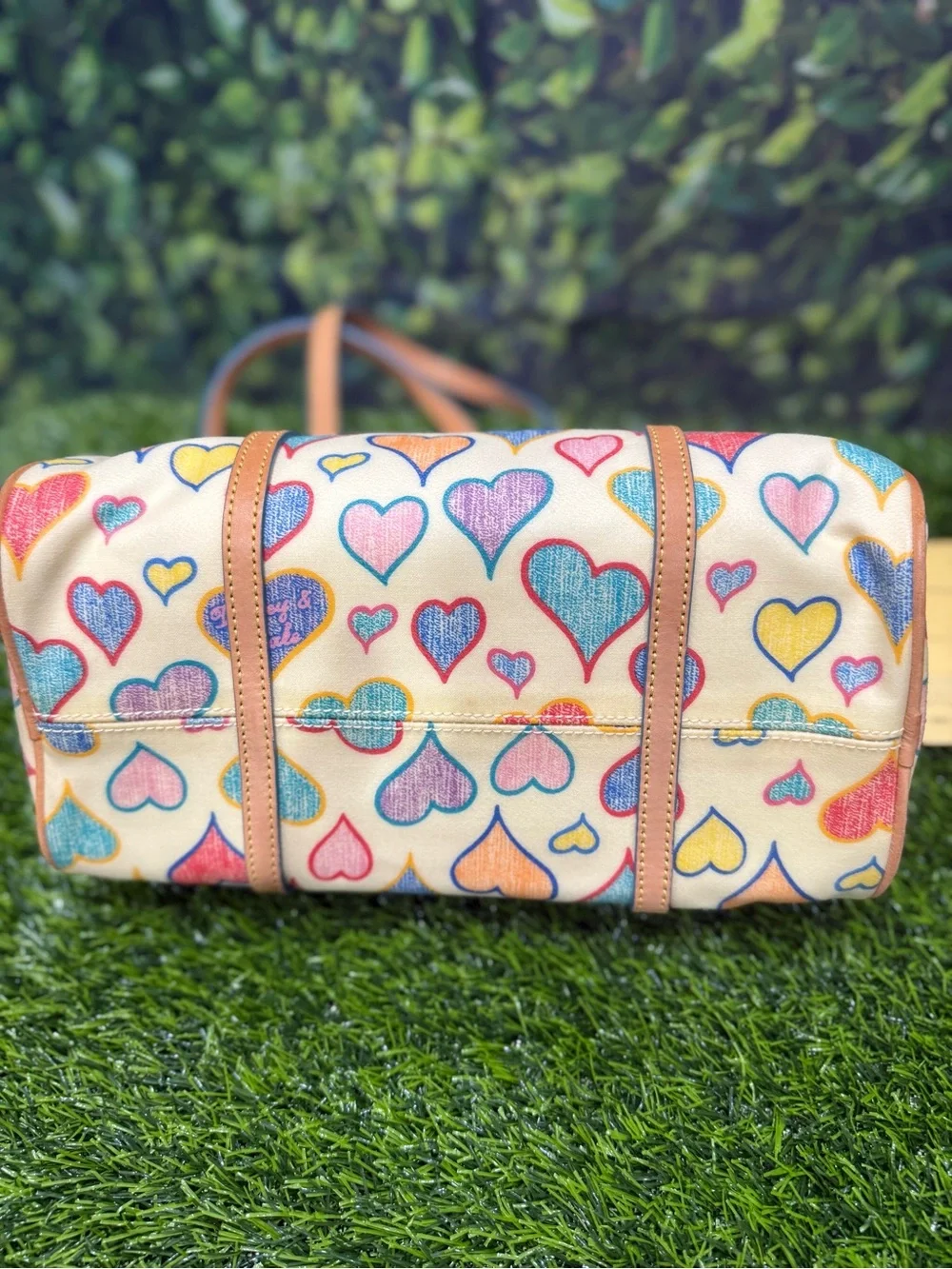 Vintage Y2K Dooney & Bourke Crayon Doodle Hearts Barrel Bag Handbag White Multi